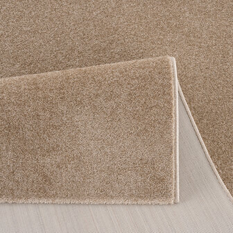 Effen beige vloerkleed Boston beige 9507