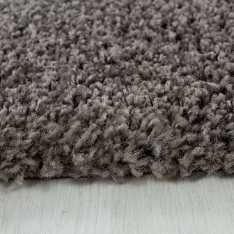 Taupe vloerkleden Hoopolig karpet - Vloerkleedoutlet